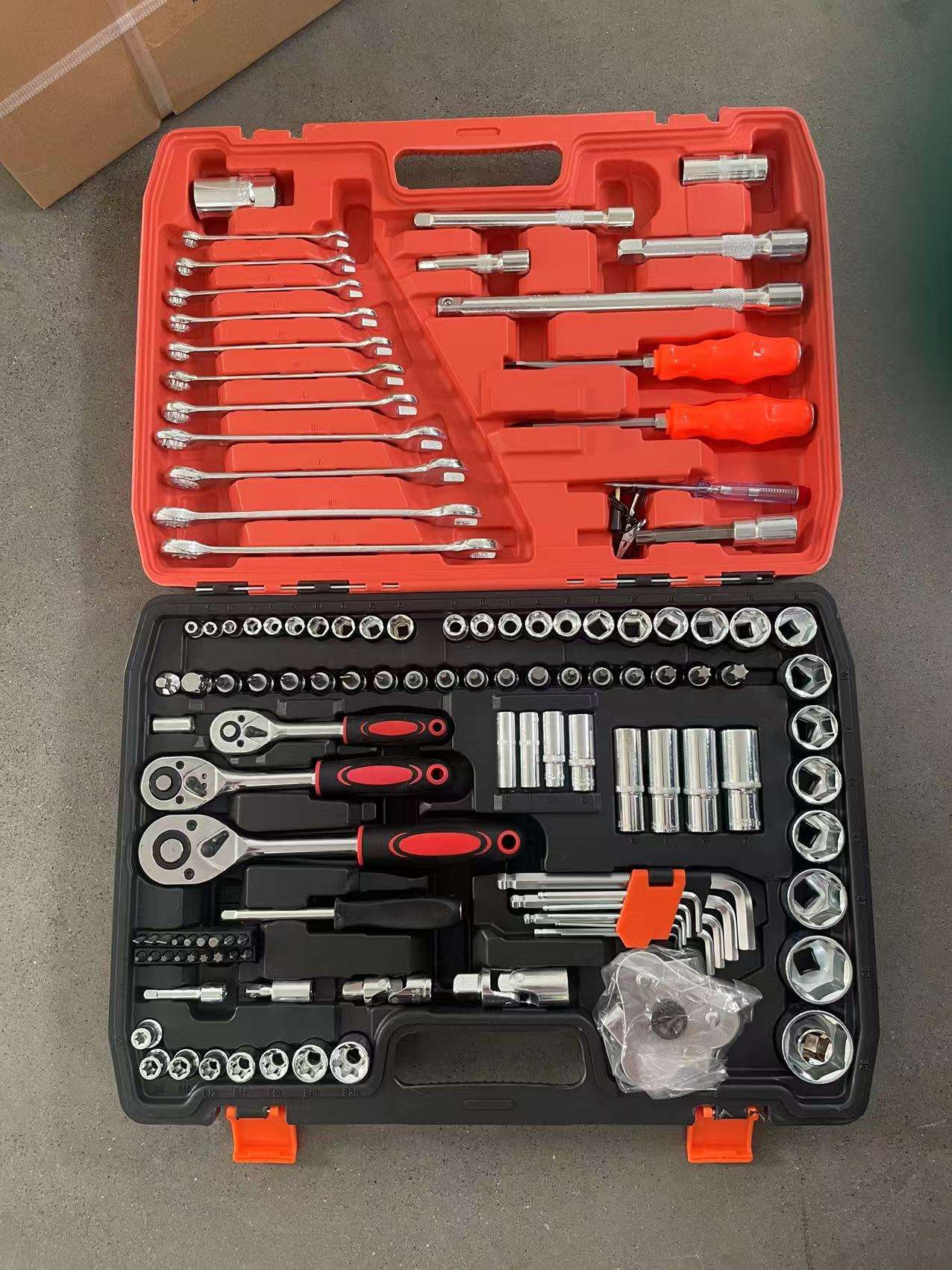 121-Piece Socket Wrench Set Chrome Vanadium Steel Home Use Ratchet Wrench Auto Repair Tool Multi-Function Screwdriver Bits